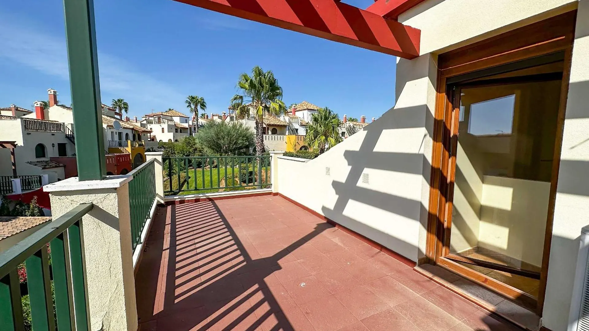 Bright 3 Bedroom Corner Townhouse Las Lomas Bau001 Ayamonte 0*,